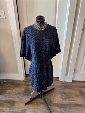 Wren Navy Blue Leopard Mini 💯 silk Dress - sz small
